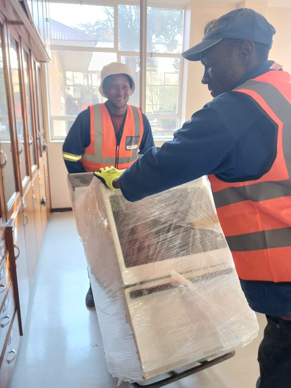 NWU Verhuising Projek — Oosthuizen span en vragmotor